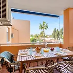 Beachside Duplex Pool Family-friendly *