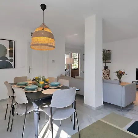 3br Beachside Duplex Pool Family-friendly *