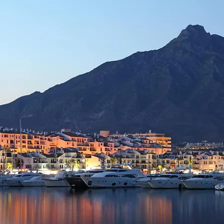 3br Beachside Duplex Pool Family-friendly Marbella