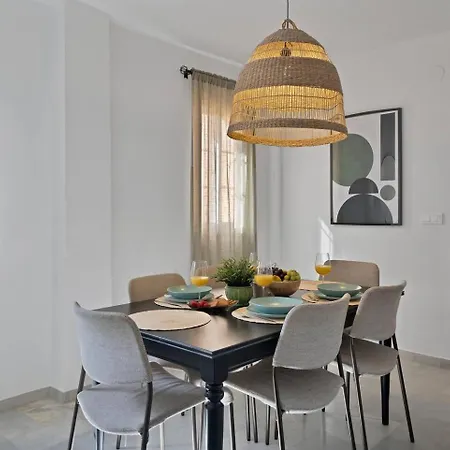 3br Beachside Duplex Pool Family-friendly Apartment *