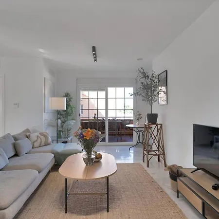 3br Beachside Duplex Pool Family-friendly Apartment