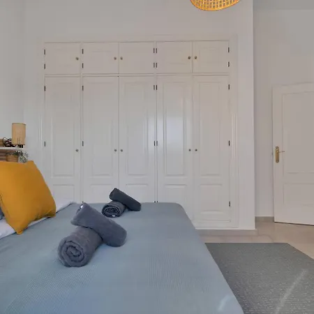 Apartment 3br Beachside Duplex Pool Family-friendly