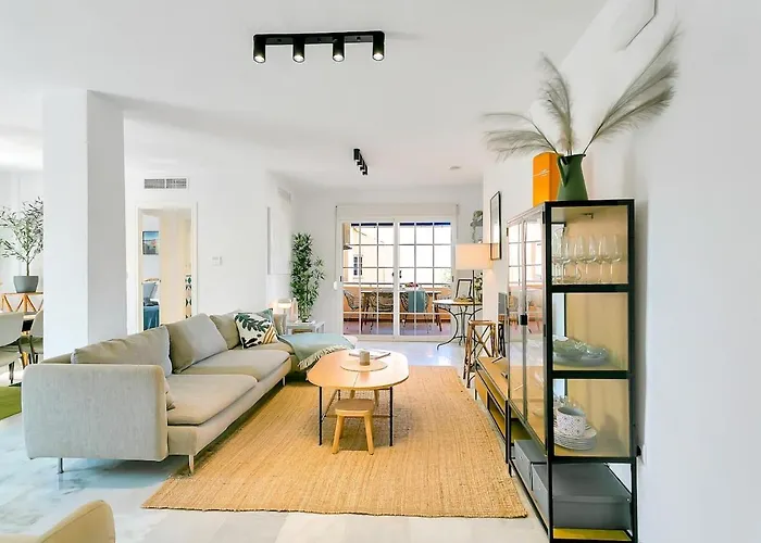 Beachside Duplex Pool Family-friendly Apartmán Marbella