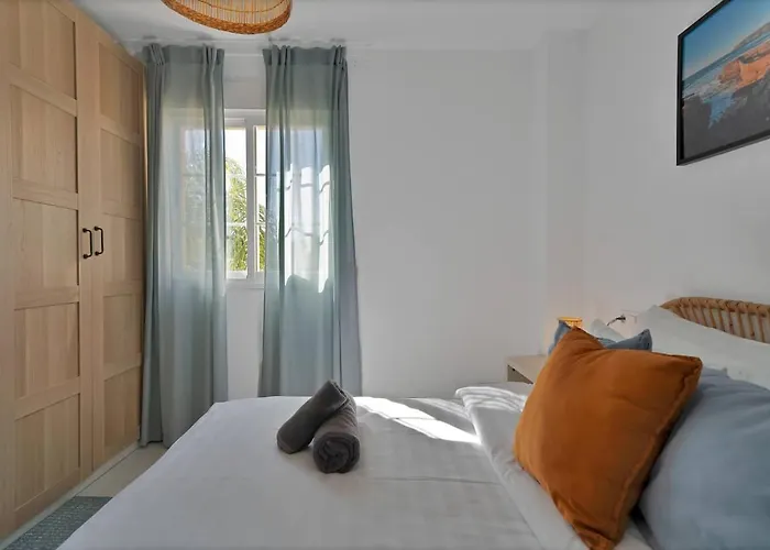 Beachside Duplex Pool Family-friendly Lejlighed Marbella