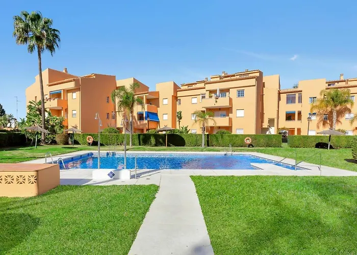 Beachside Duplex Pool Family-friendly Lejlighed *