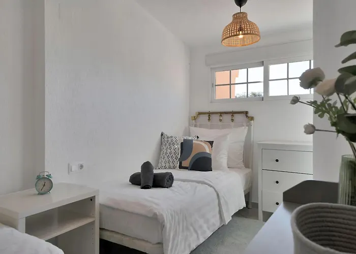 Apartmán Beachside Duplex Pool Family-friendly *