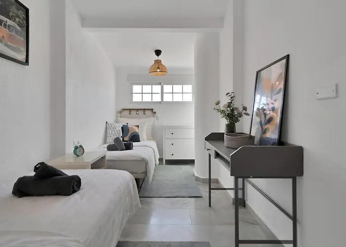 Beachside Duplex Pool Family-friendly