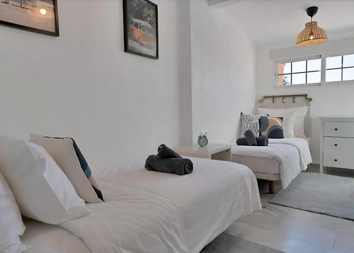 Apartmán Beachside Duplex Pool Family-friendly *