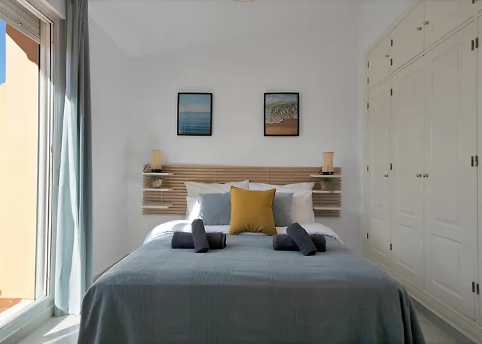 Beachside Duplex Pool Family-friendly
