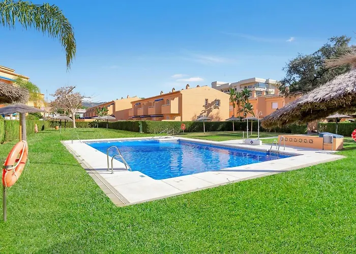 Apartman Beachside Duplex Pool Family-friendly *
