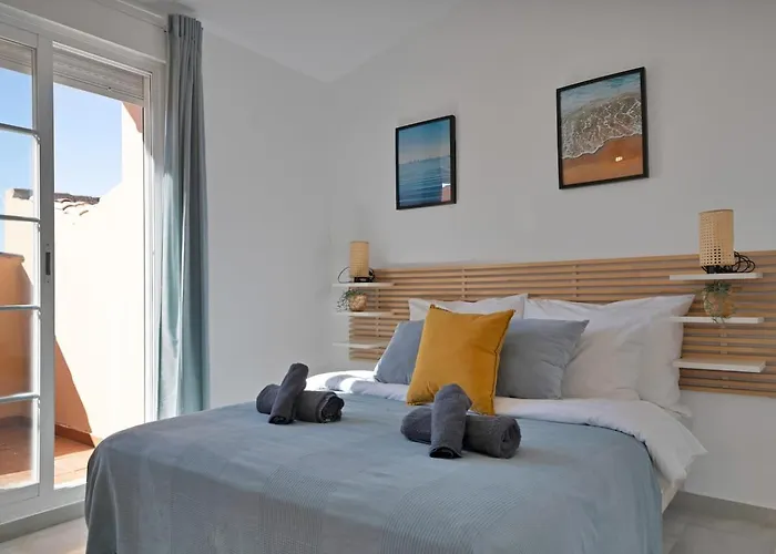 Apartman Beachside Duplex Pool Family-friendly *