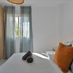 Beachside Duplex Pool Family-friendly Apartment Marbella